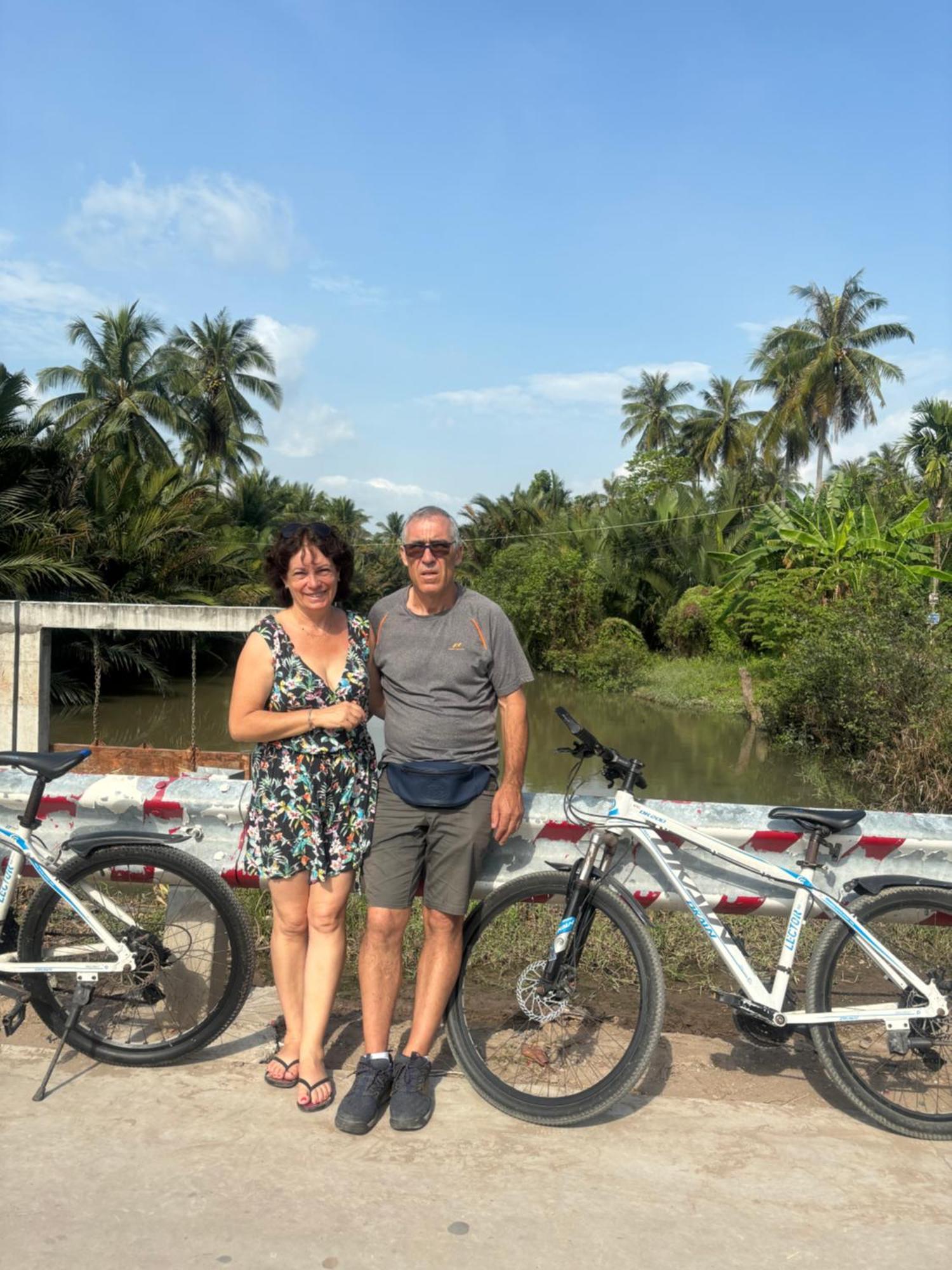 Homestay Bentre Coco Lodge Ben Tre Экстерьер фото
