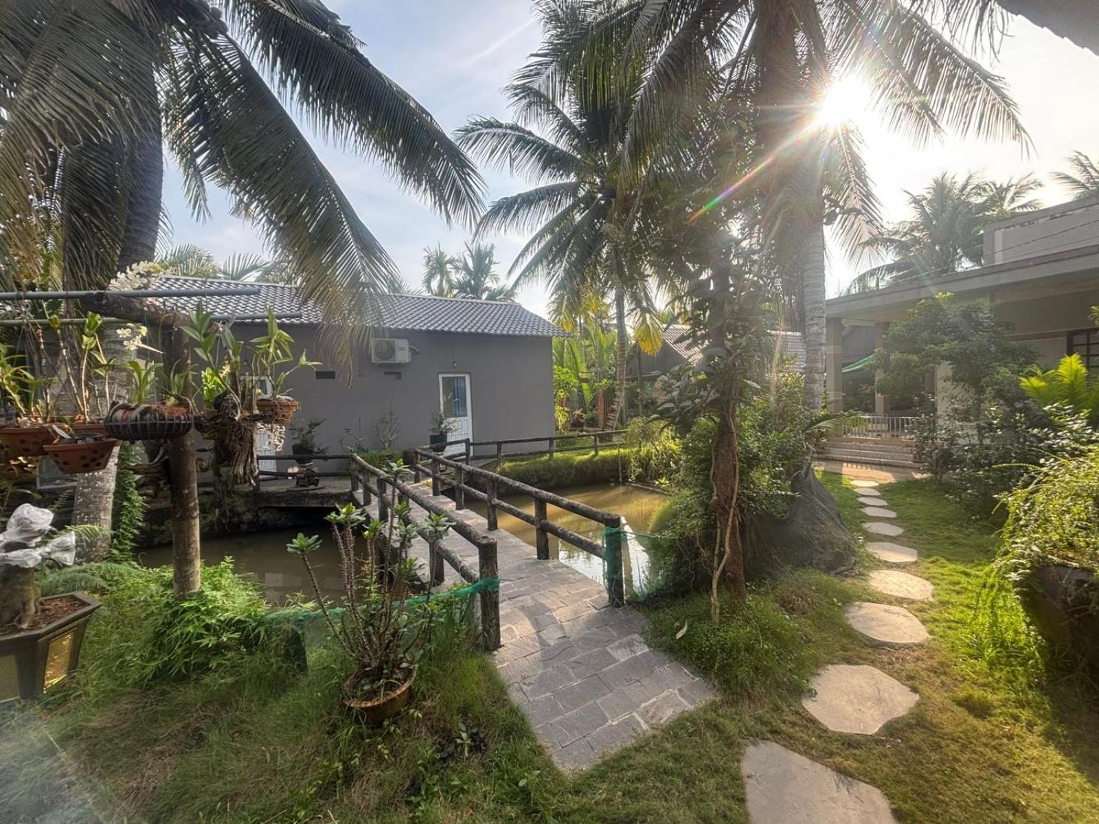 Homestay Bentre Coco Lodge Ben Tre Экстерьер фото